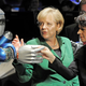 Illustration for article titled Politicians Shaking Hands With Robots, Ranked